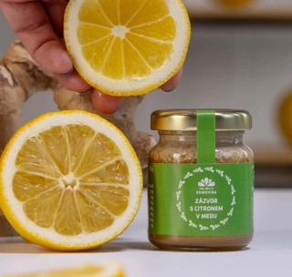 Včelařství Domovina Zázvor s citronem v medu